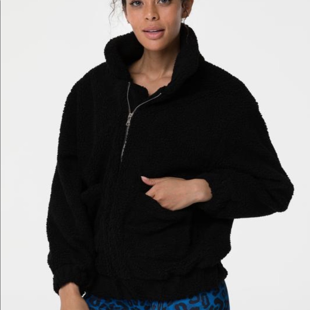 Onzie Teddy Jacket